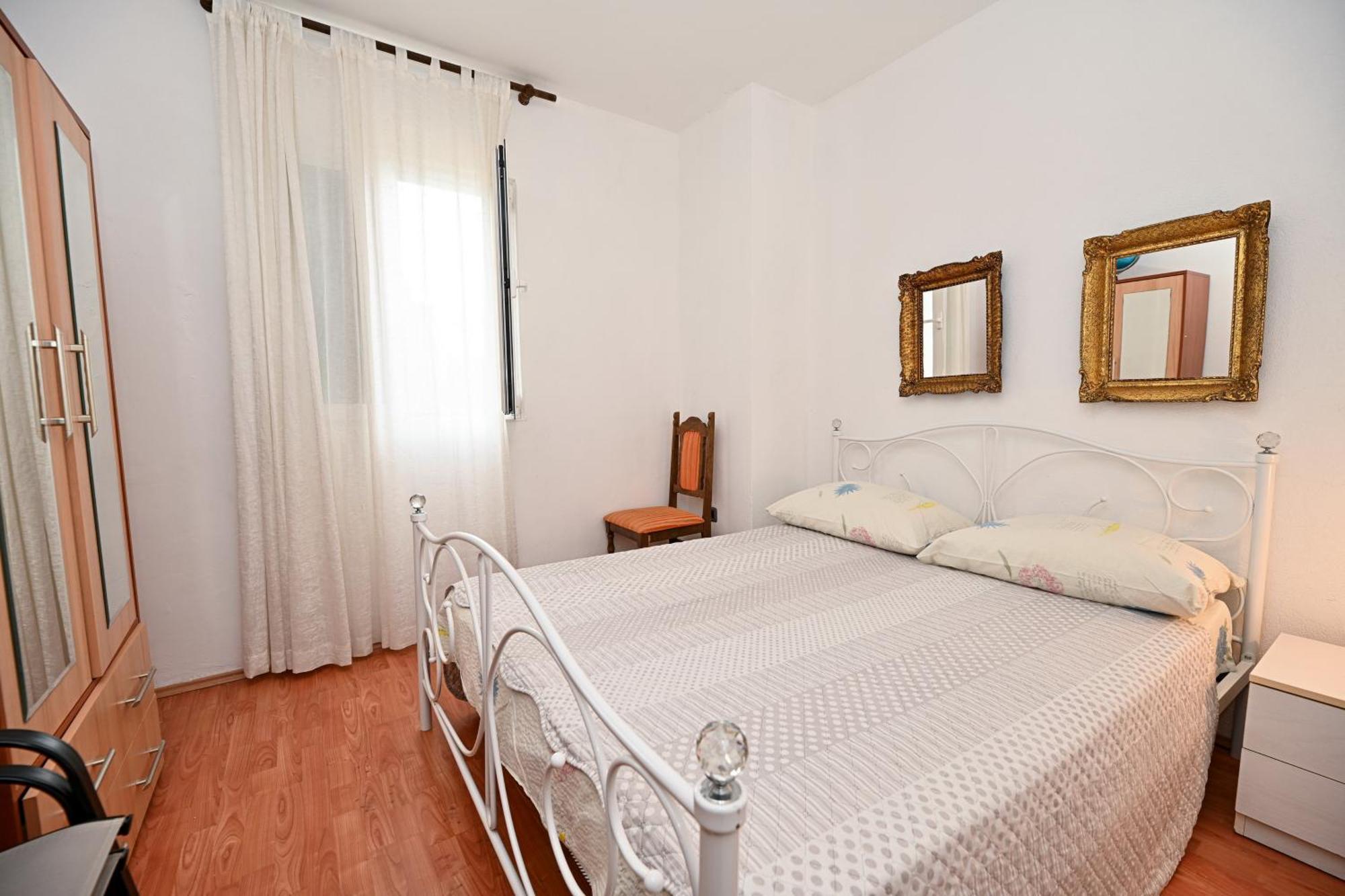 Apartment Razanac Nikola Bagian luar foto